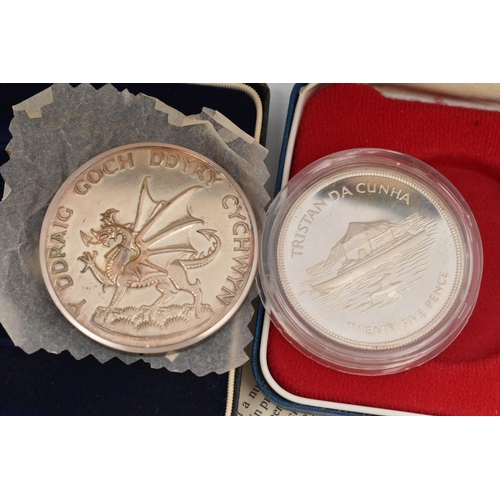 127 - TWO CASED COINS, to include a 'Prince Of Wales investiture Medal 1969' silver coin, 'Y DDRAIG GOCH D... 