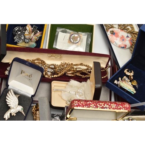 215 - A BOX OF ASSORTED COSTUME JEWELLERY, to include a long single strand 'Majorica' imitation pearl neck... 