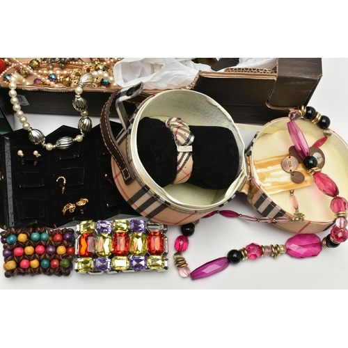 228 - A BOX OF COSTUME JEWELLERY, to include necklaces, bracelets, earrings, brooches, watches, including ... 