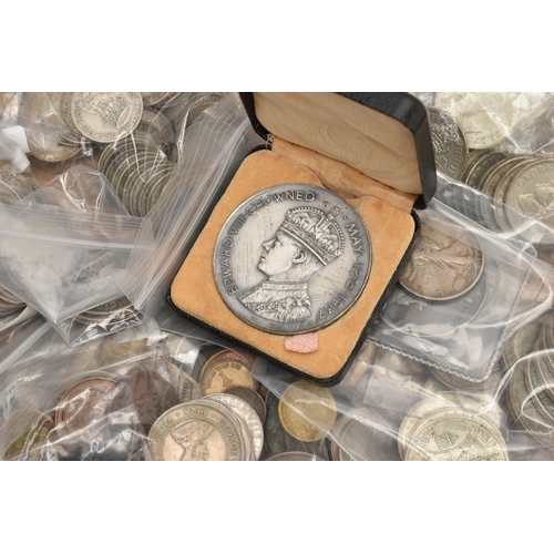 243 - A CARDBOARD TRAY CONTAINING 20th CENTURY COINAGE, to include over 2 Kilos of .500 Silver with high g... 