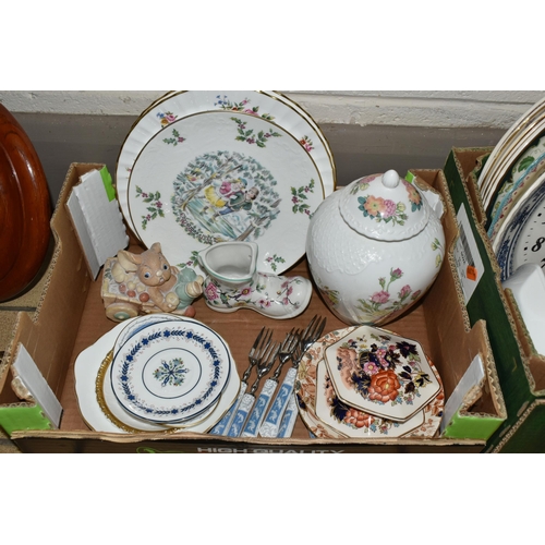 388 - TWO BOXES OF CERAMICS AND A TABLE LAMP, to include a Coalport 'Revelry' pattern trinket dish and a s... 