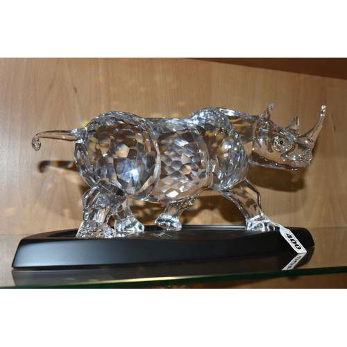 400 - A CASED/OUTER BOX SWAROVSKI CRYSTAL LIMITED EDITION RHINO SCULPTURE, numbered 4825/10000 to undersid... 