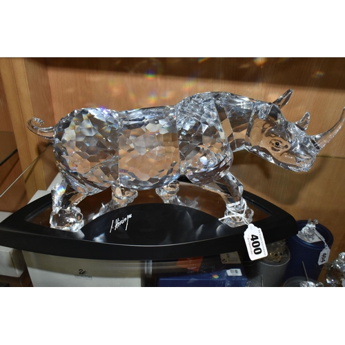 400 - A CASED/OUTER BOX SWAROVSKI CRYSTAL LIMITED EDITION RHINO SCULPTURE, numbered 4825/10000 to undersid... 