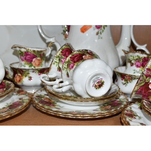 426 - A FORTY EIGHT PIECE ROYAL ALBERT OLD COUNTRY ROSES TEA AND COFFEE SET, comprising a teapot, two coff... 