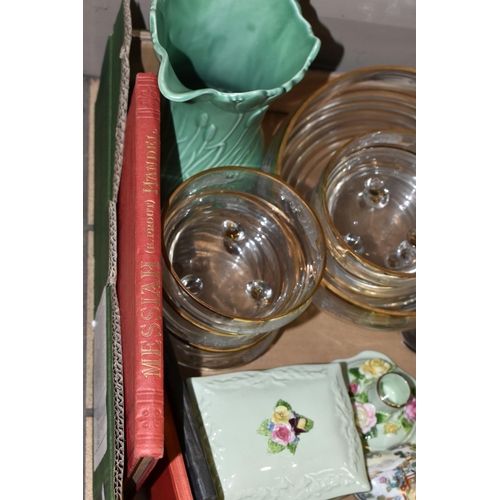 427 - A BOX OF CERAMICS, GLASS, METAL WARES AND SUNDRY ITEMS, to include a pair of salad servers with carv... 