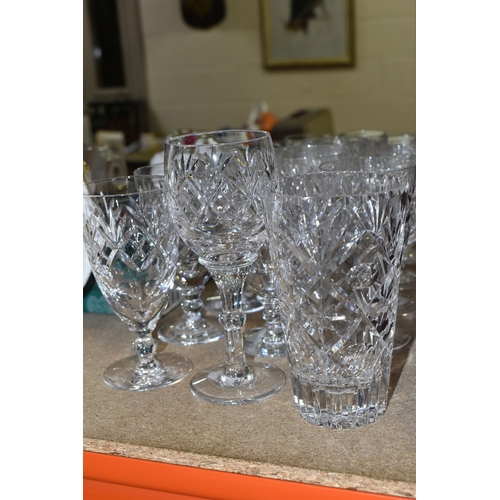 446 - A GROUP OF ROYAL DOULTON AND THOMAS WEBB CRYSTAL, comprising six short stemmed red wine glasses, fiv... 