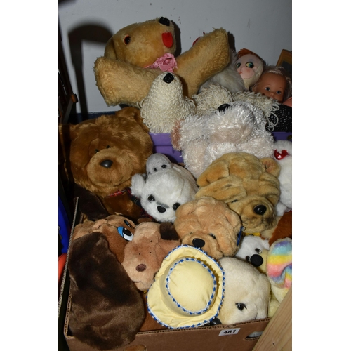 481 - FOUR BOXES AND LOOSE CHILDREN'S TOYS AND GAMES, including a two boxes of soft toys, plastic dolls, w... 