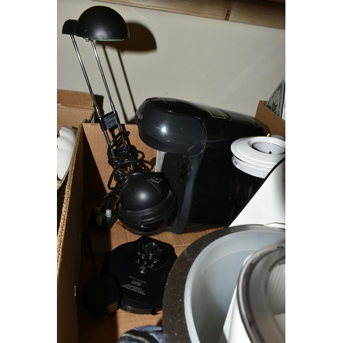 501 - TWO BOXES OF ELECTRICAL KITCHENWARE, to include a boxed Russell Hobbs 'Easyprep' hand mixer, a Bosch... 