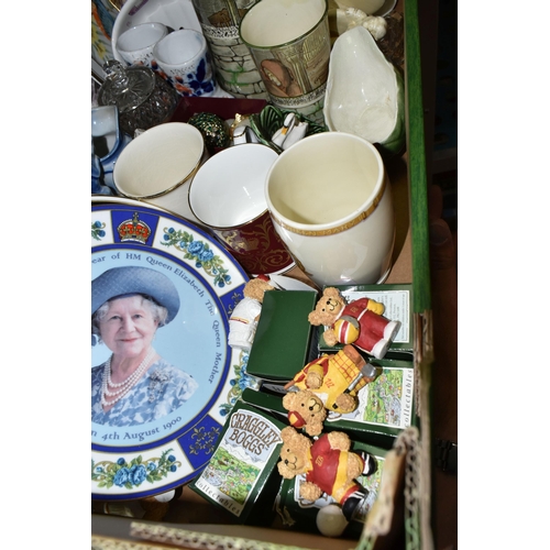 527 - A BOX AND LOOSE CERAMICS, GLASS AND SUNDRY ITEMS, to include five Doulton Burslem shaped plates deco... 