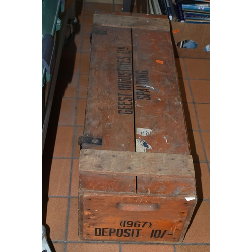 529 - A WOODEN GEEST BANANA BOX AND CONTENTS, box dated 1967, complete and in fairly good condition, conte... 