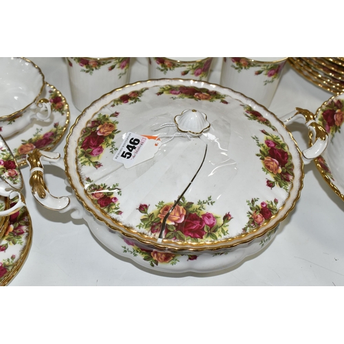 546 - A ROYAL ALBERT OLD COUNTRY ROSES COMPREHENSIVE DINNER SERVICE AND A SMALL QUANTITY OF MATCHING GIFTW... 