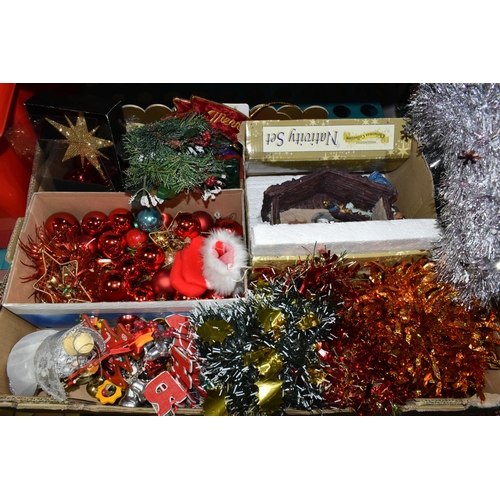 562 - A COLLECTION OF CHRISTMAS ITEMS, to include four boxed trees, boxed and unboxed tree decorations, Na... 