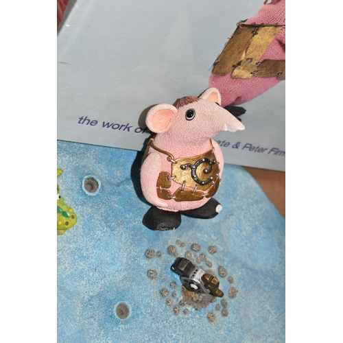 646 - THE SUGARLUMP STUDIO CERAMIC 'MOONBASE' FROM THE CLANGERS, with two Sugarlump Studio ceramic Clanger... 