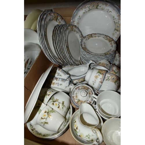 660 - THREE BOXES AND LOOSE DINNER WARES, to include approximately: forty pieces of Crown Ducal 'Florentin... 