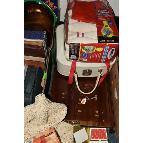 663 - TWO BOXES AND LOOSE SUNDRY ITEMS, to include a copper frying pan and small copper pot, a vintage cre... 