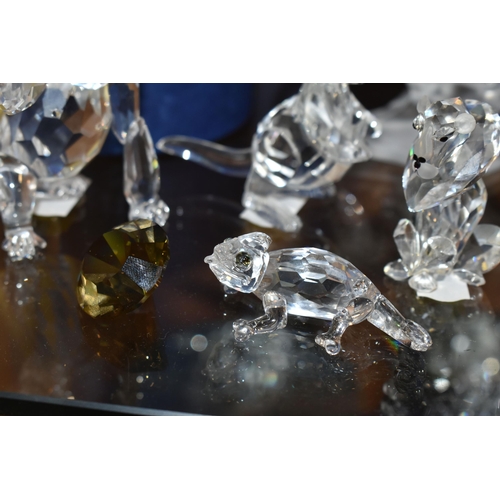 421 - A GROUP OF SWAROVSKI CRYSTAL SCULPTURES FROM THE 'RARE ENCOUNTERS' COLLECTION, comprising a boxed Gr... 