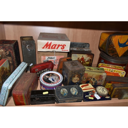 465 - A COLLECTION OF VINTAGE ADVERTISING TINS AND BOXES, assorted Tobacco, Biscuit and Toffee tins, examp... 