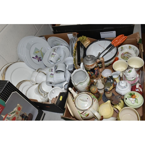 519 - THREE BOXES AND LOOSE CERAMICS AND SUNDRY ITEMS, to include a boxed set of six Royal Albert by Monog... 