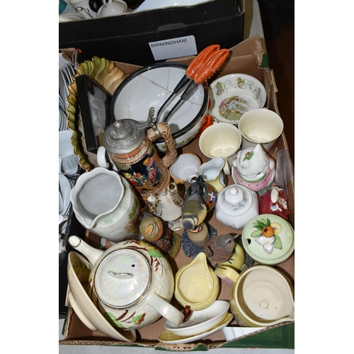 519 - THREE BOXES AND LOOSE CERAMICS AND SUNDRY ITEMS, to include a boxed set of six Royal Albert by Monog... 