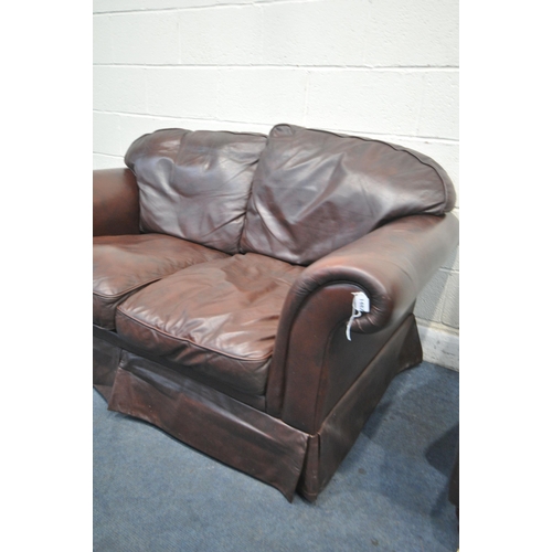 1482 - A BROWN LEATHER TWO SEATER SETTEE, length 156cm x depth 90cm x height 83cm, and a similar brown leat... 