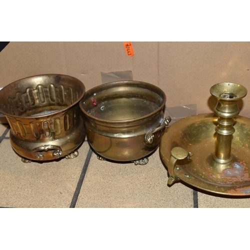 360 - A BOX AND LOOSE OF METALWARE, ETC, including an electric copper kettle, a Middle Eastern copper and ... 