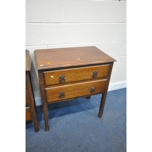 1276 - AN OAK THREE DRAWER DRESSING CHEST, with a single mirror, along with a matching chest of two drawers... 