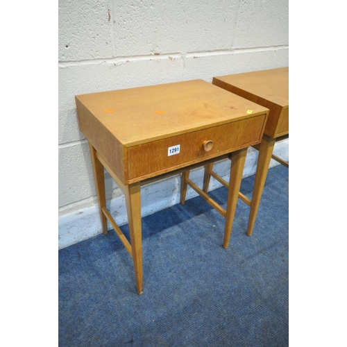 1291 - A PAIR OF MID CENTURY MEREDEW TEAK SINGLE DRAWER BEDSIDE CABINETS, on square tapered legs, width 43c... 