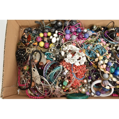 154 - A BOX OF ASSORTED COSTUME JEWELLERY, to include a selection of beaded necklaces, bracelets and bangl... 