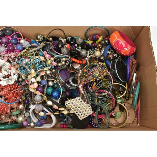 154 - A BOX OF ASSORTED COSTUME JEWELLERY, to include a selection of beaded necklaces, bracelets and bangl... 