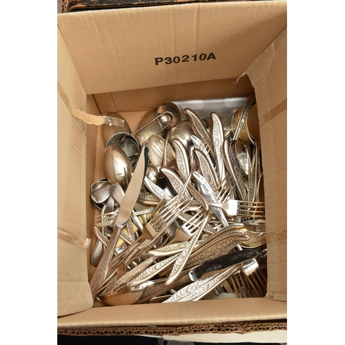 155 - A BOX OF ASSORTED WHITE METAL, to include an 'Arthur Price' ladle, a 'Royal Worcester' cheese knife,... 