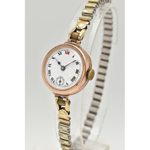 85 - A LADYS 9CT GOLD EARLY 20TH CENTURY WRISTWATCH, manual wind, round white dial, Roman numerals, subsi... 