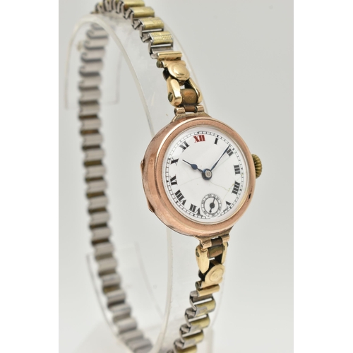 85 - A LADYS 9CT GOLD EARLY 20TH CENTURY WRISTWATCH, manual wind, round white dial, Roman numerals, subsi... 