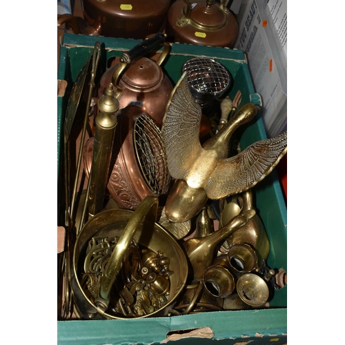 537 - THREE BOXES AND LOOSE CERAMICS, GLASS AND METAL WARES, to include three copper and brass kettles, th... 