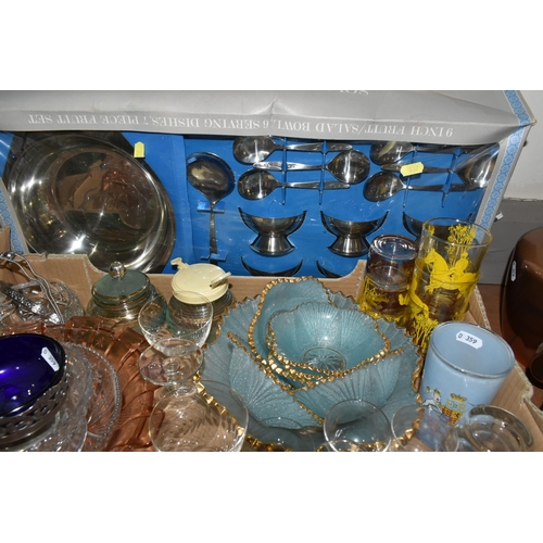 537 - THREE BOXES AND LOOSE CERAMICS, GLASS AND METAL WARES, to include three copper and brass kettles, th... 