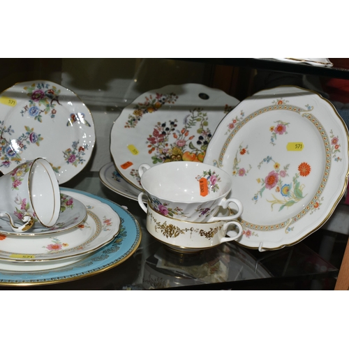 571 - A QUANTITY OF AYNSLEY GIFTWARE, TABLEWARE, ODD TEA WARES, ETC, including two early 20th century coff... 