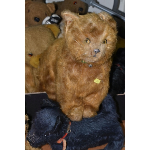 577 - ONE BOX OF SOFT TOYS AND VINTAGE TEDDY BEARS, to include a large straw filled bear with articulated ... 