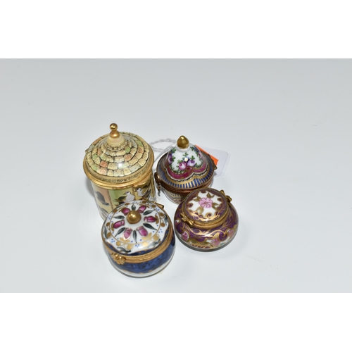 306 - A COLLECTION OF FOURTEEN ENAMEL AND PORCELAIN TRINKET/PILL BOXES, to include four Limoges porcelain ... 