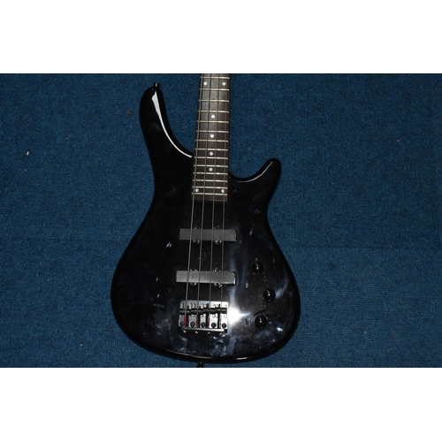 362 - AN EASTCOAST BASS GUITAR, model no BC30, with a maple neck, black finish and hardware, two pickups a... 