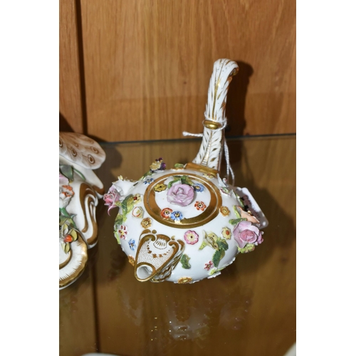 441 - TWO PIECES OF 19TH CENTURY FLORAL ENCRUSTED DERBY PORCELAIN, comprising a Bloor Derby Roman oil lamp... 