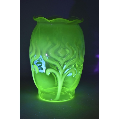 505 - A JOHN WALSH-WALSH VASELINE GLASS LIGHT SHADE, an Arts and Crafts  uranium glass light shade, circa ... 