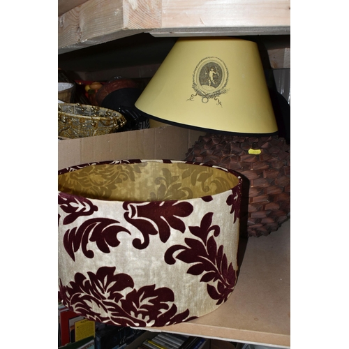 524 - THREE BOXES AND LOOSE LAMPSHADES, mainly modern, of different styles, sizes, materials and colours, ... 