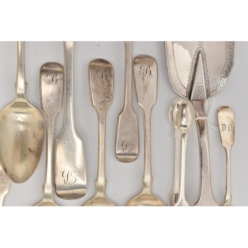 164 - A SMALL PARCEL OF 19TH CENTURY FIDDLE PATTERN FLATWARE, comprising a fish slice, maker possibly John... 