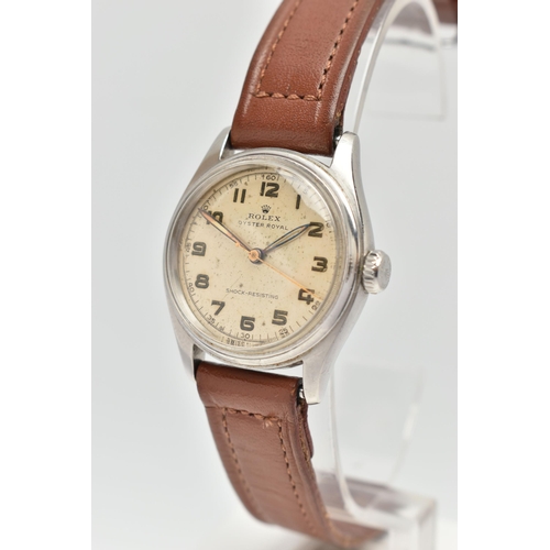 101 - A 'ROLEX OYSTER ROYAL' WRISTWATCH, hand wound movement, round dial signed 'Rolex Oyster Royal', Arab... 