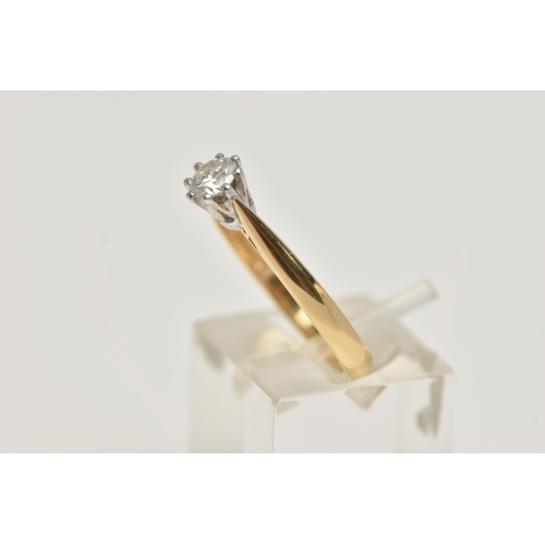 68 - AN 18CT GOLD SINGLE STONE DIAMOND RING, the brilliant cut diamond within an eight claw setting, stam... 