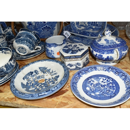 374 - A COLLECTION OF BLUE AND WHITE CERAMICS, to include a large Willow pattern toilet bucket with insert... 