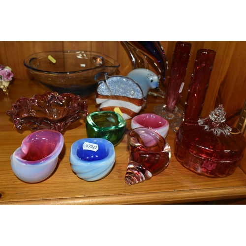 383 - A GROUP OF COLOURED STUDIO GLASS, comprising a pair of cranberry glass Thorn vases, a tall blue and ... 