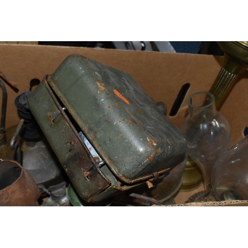 484 - FOUR BOXES OF METALWARE AND TWO SINGER SEWING MACHINES IN NEED OF RESTORATION, the boxes include sew... 