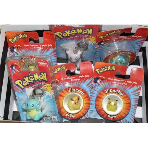 489 - BOX OF SEALED POKEMON TIGER ELECTRONICS KEYRINGS, also includes a sealed Pokémon watch and sealed Po... 