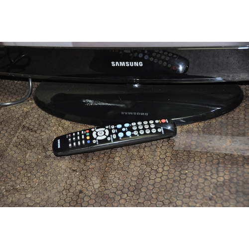 1103 - A SAMSUNG LE26A457C 26in TV with remote (PAT pass and working)