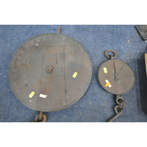 1232 - FOUR VARIOUS VINTAGE SALTER SPRING BALANCE, to include a No85T, a No60, No20, etc. (condition report... 